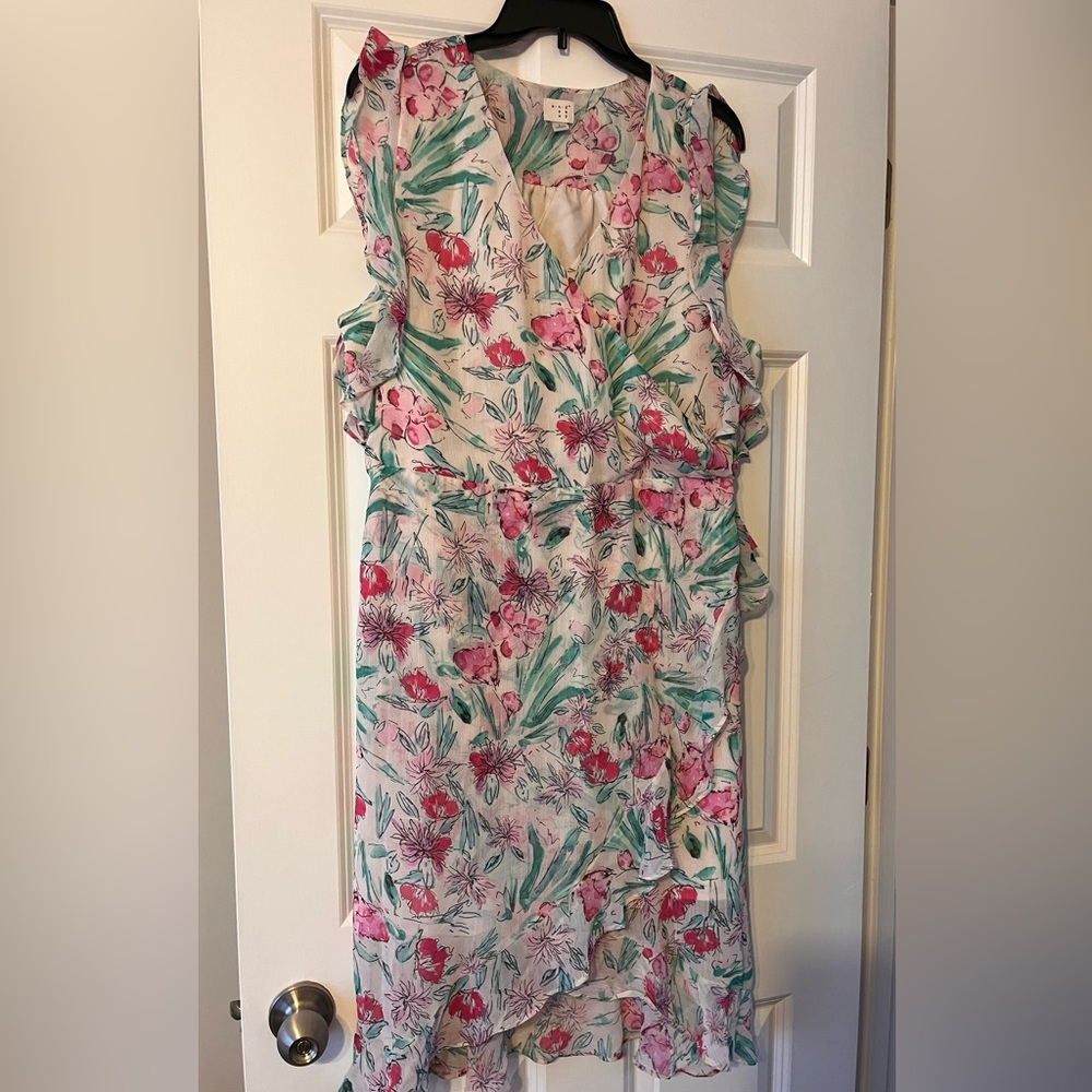 Gorgeous dress, A New Day, L